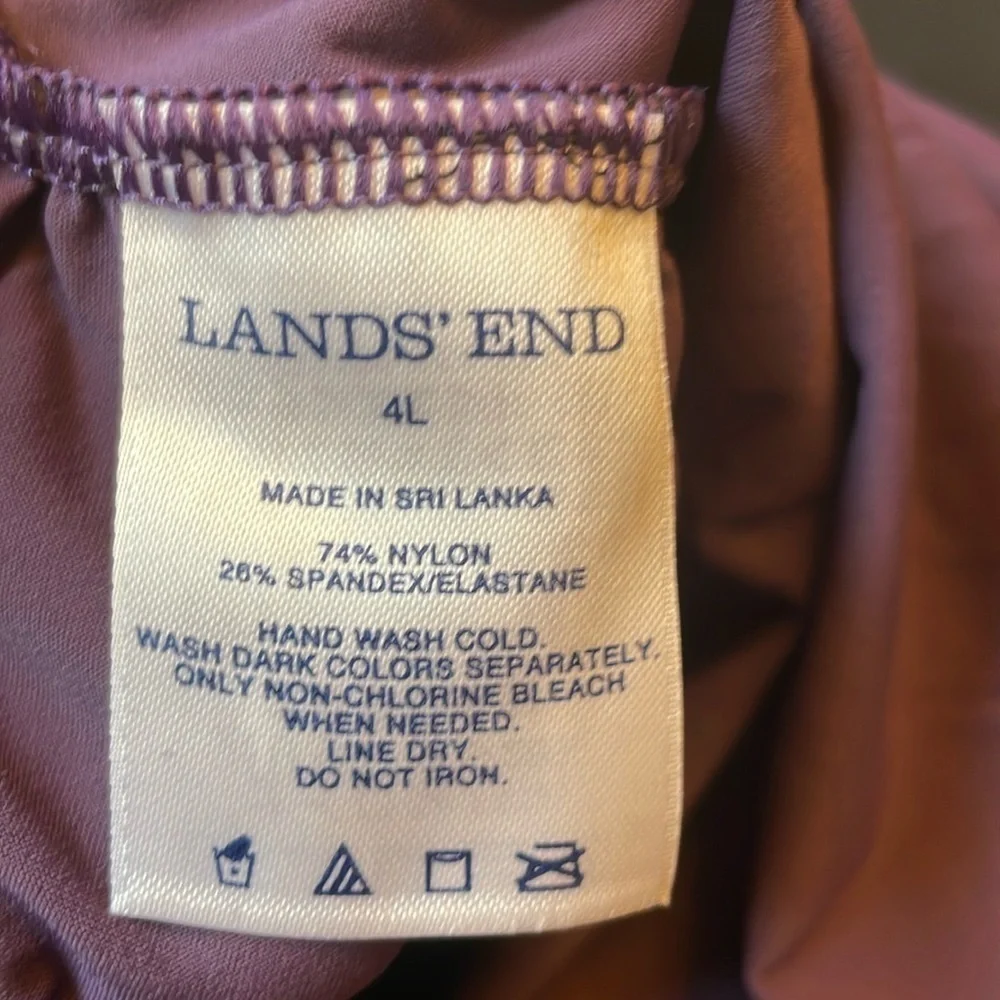 Lands’ End 4L plum ruched halter  tankini top